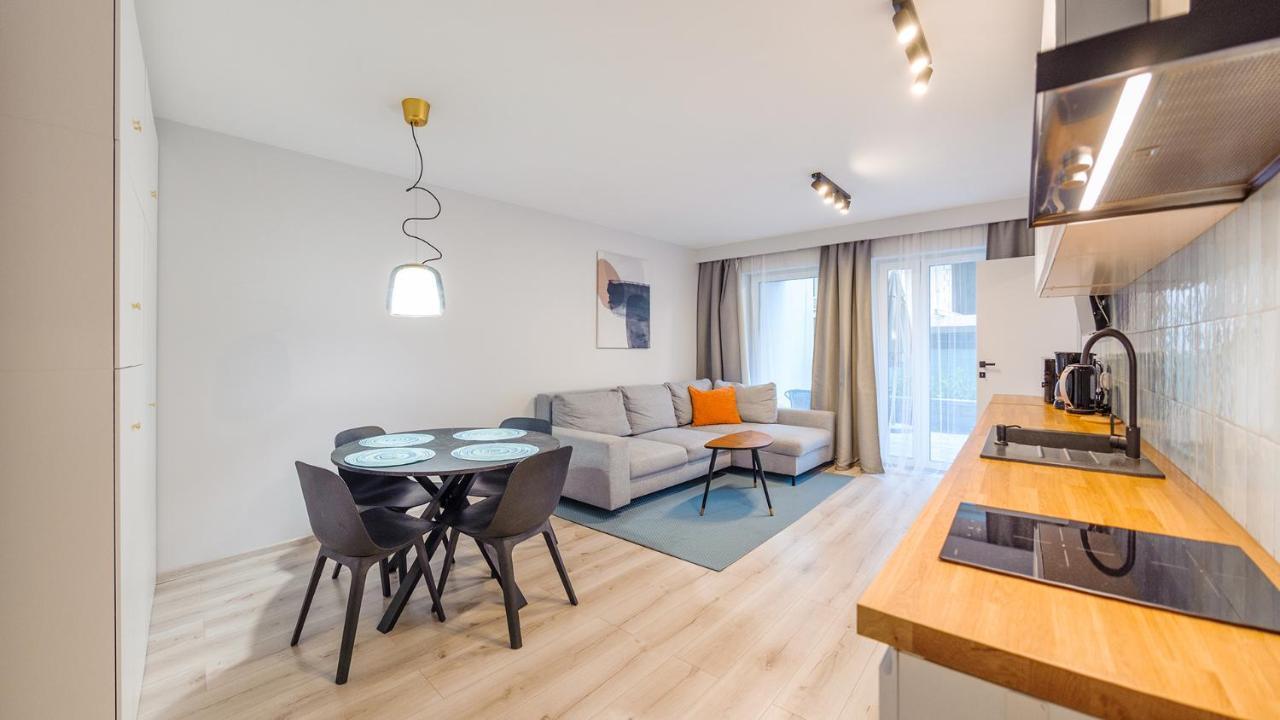 Apartamenty Sun & Snow Baltic Apartments Z Basenem 포비에로보 외부 사진
